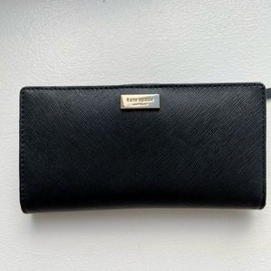 Kate Spade ♠️ Slim Bifold Wallet